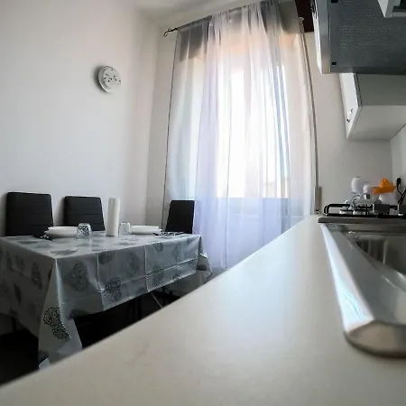 Apartment Cactus House *